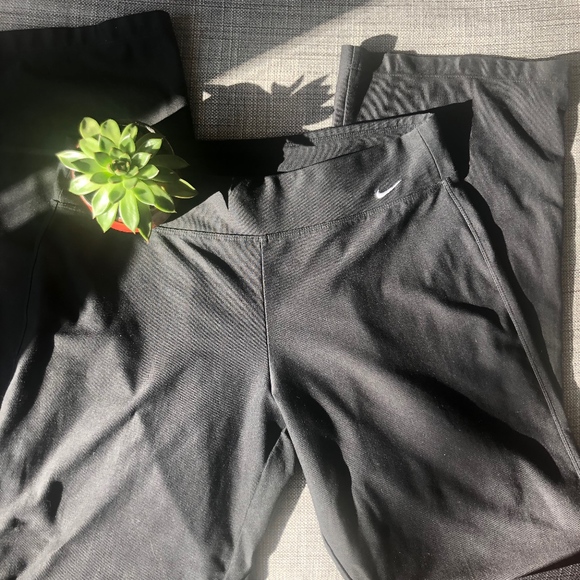 Nike Pants - nike black women sweatpants Medium